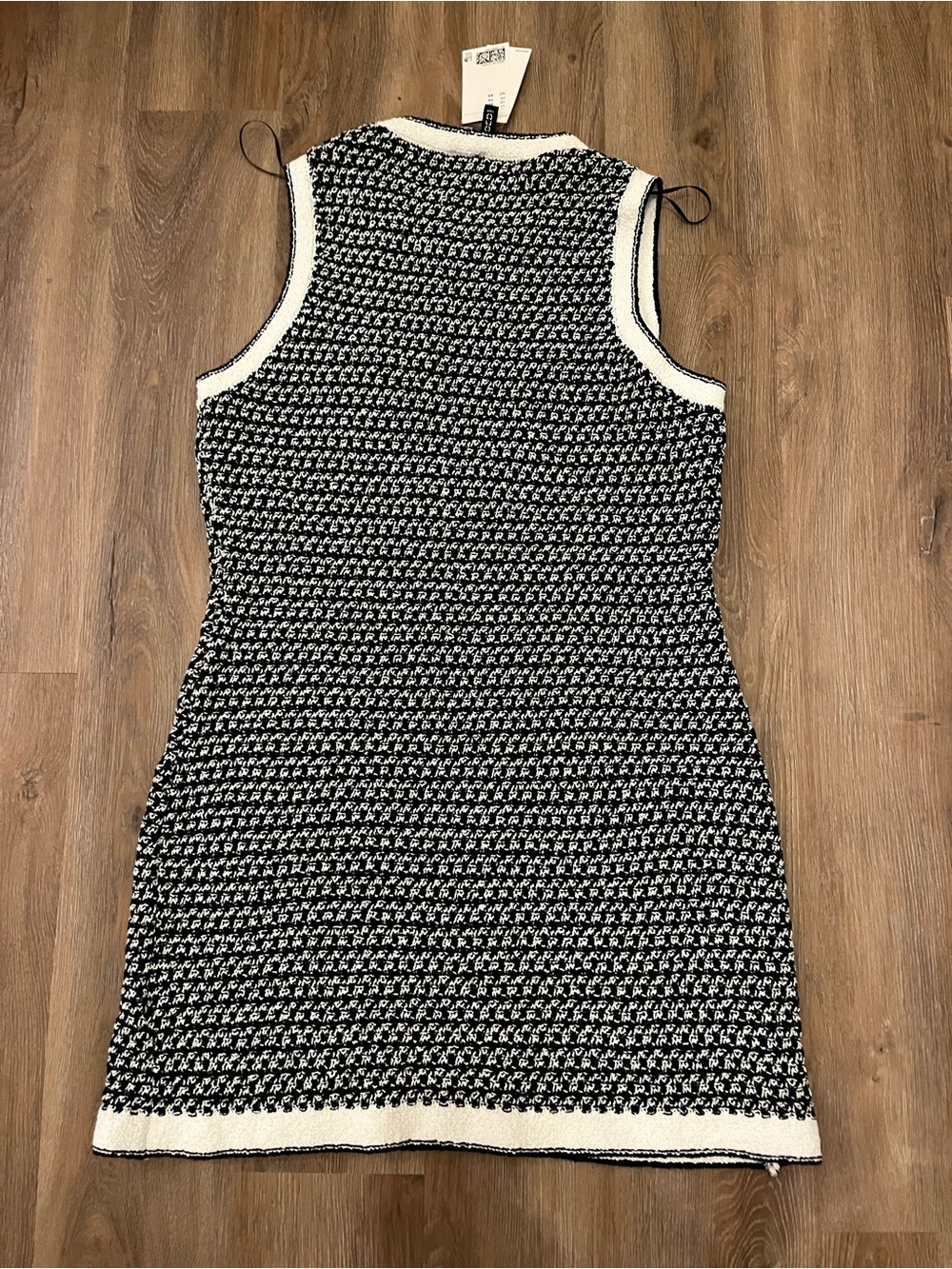 H&M Navy and White Tweed Sleeveless Dress - Picture 3 of 5